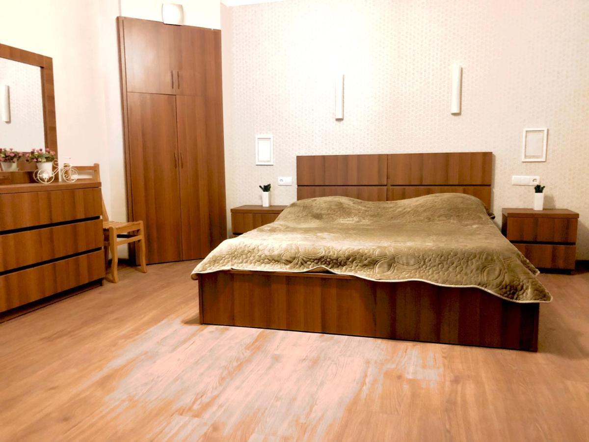 Appartamento Atoneli Tbilisi Esterno foto